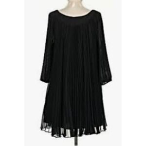 NWT Erin Fetherston Navy Pleated Flowy Mini Dress Sz. 6